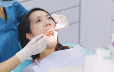女性歯科検診